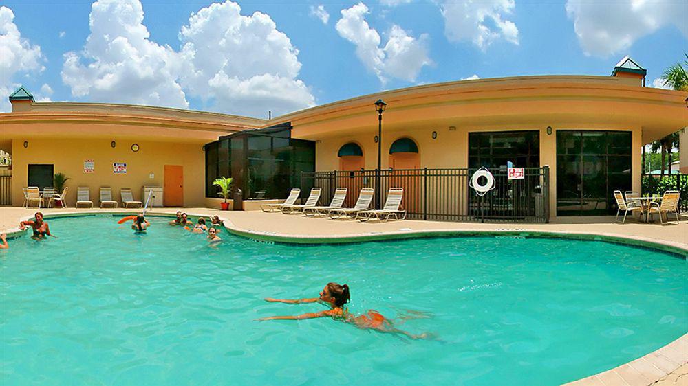 Days Inn & Suites By Wyndham Orlando Airport Exteriér fotografie